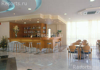 Yakinthos Hotel 10